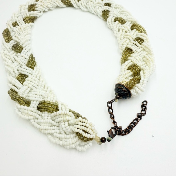 Vintage Gold White Braided Seed Bead Torsade Necklace - Picture 5 of 7